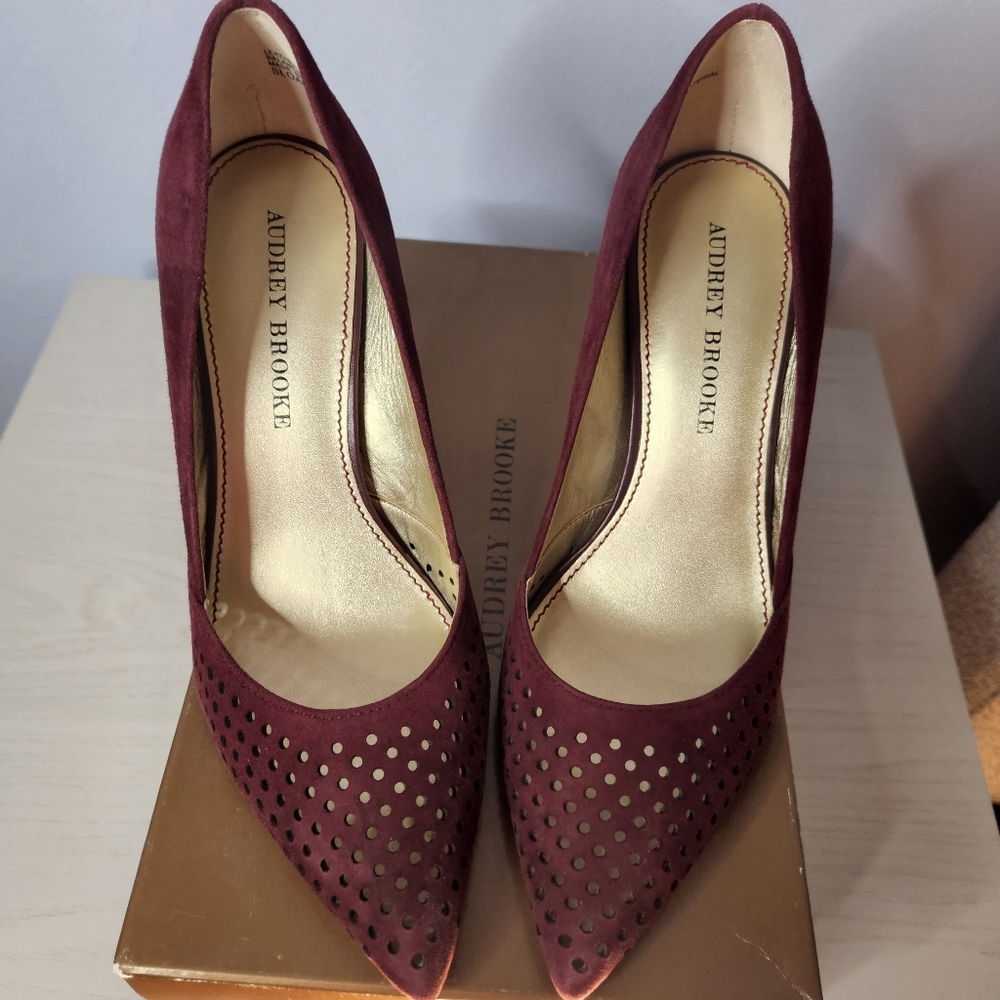 Audrey Brooke Sloan burgundy suede pumps